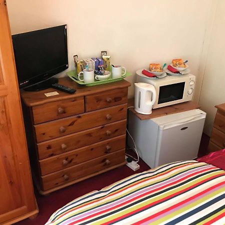 Broomlea Guest House Dyce Zewnętrze zdjęcie