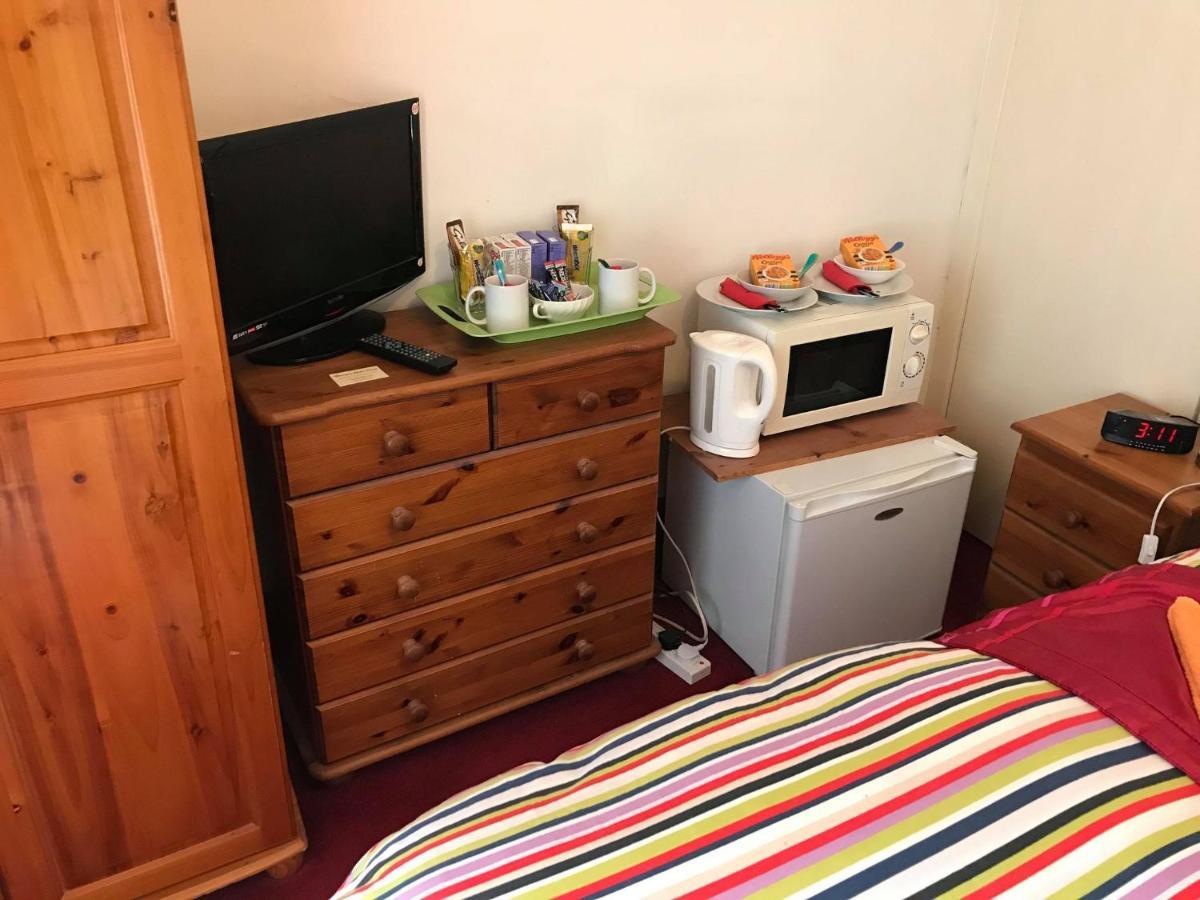 Broomlea Guest House Dyce Zewnętrze zdjęcie