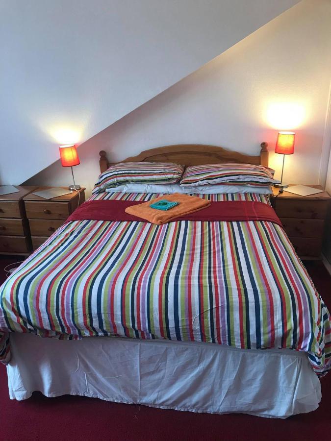 Broomlea Guest House Dyce Zewnętrze zdjęcie